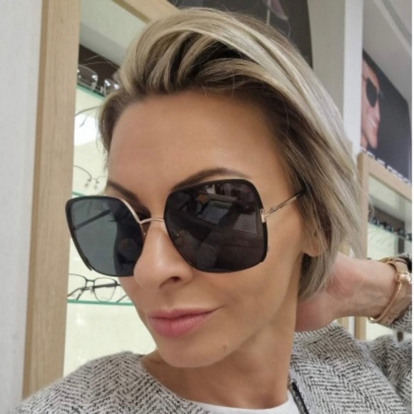 NEW TOM FORD TF1006 02A WOMEN SQUARE SUNGLASSES TOM FORD RAPHAELA FT1006/S BLACK main image 11
